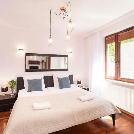Beachfront Apartment Haga With Free Parking By Noclegi Renters-3